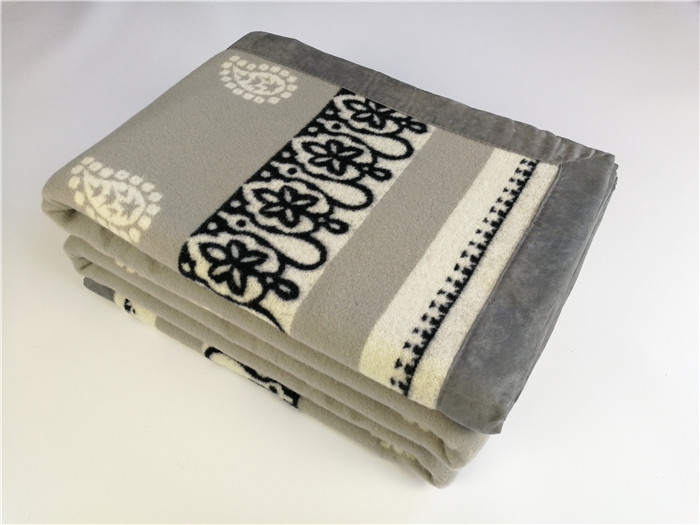 indoor&outdoor multifunction pure wool blanket