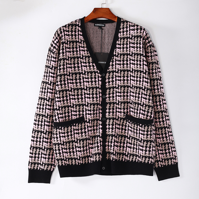 Men's V Neck Cardigan with pockets