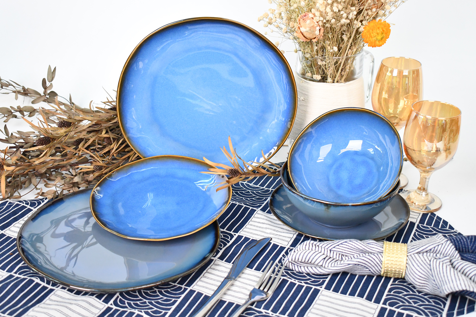 New Finish Stoneware Dinner Sets,Set of 4 Plates