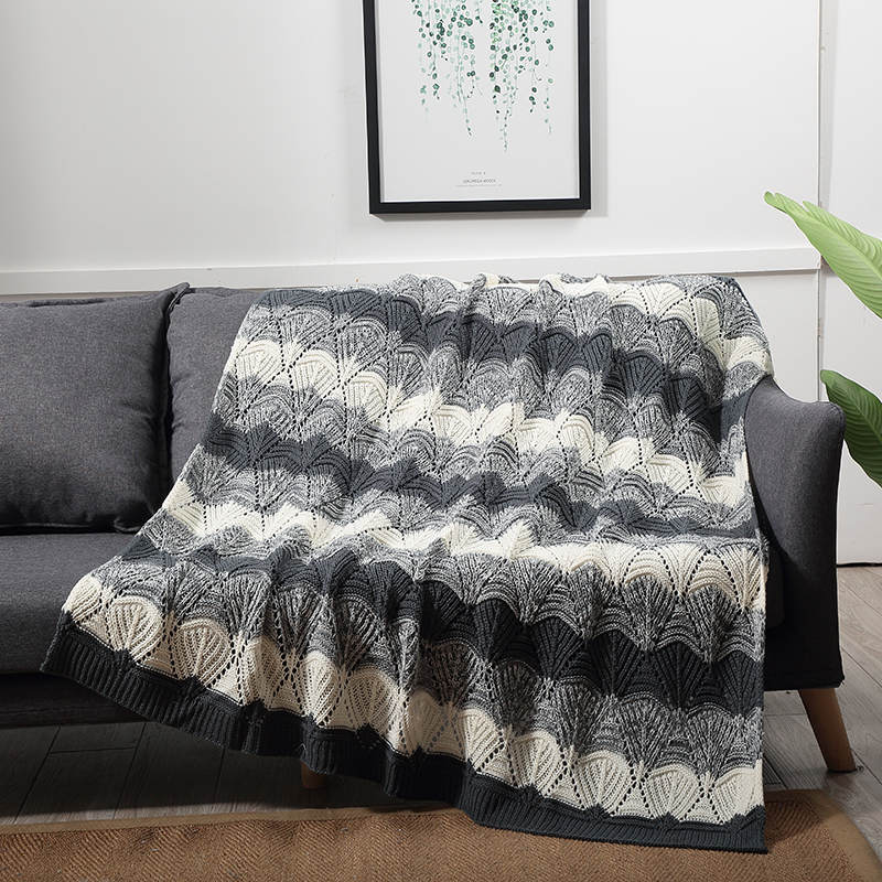 Knit throw
