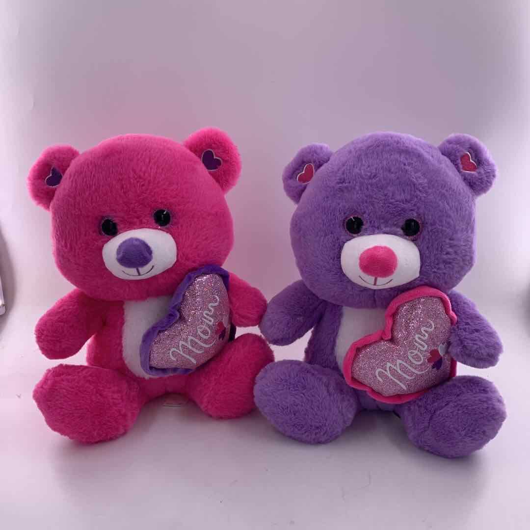 Sitting Bear 2 col with heart