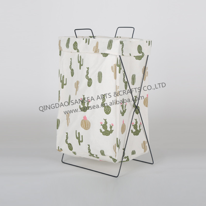 Launrdy basket