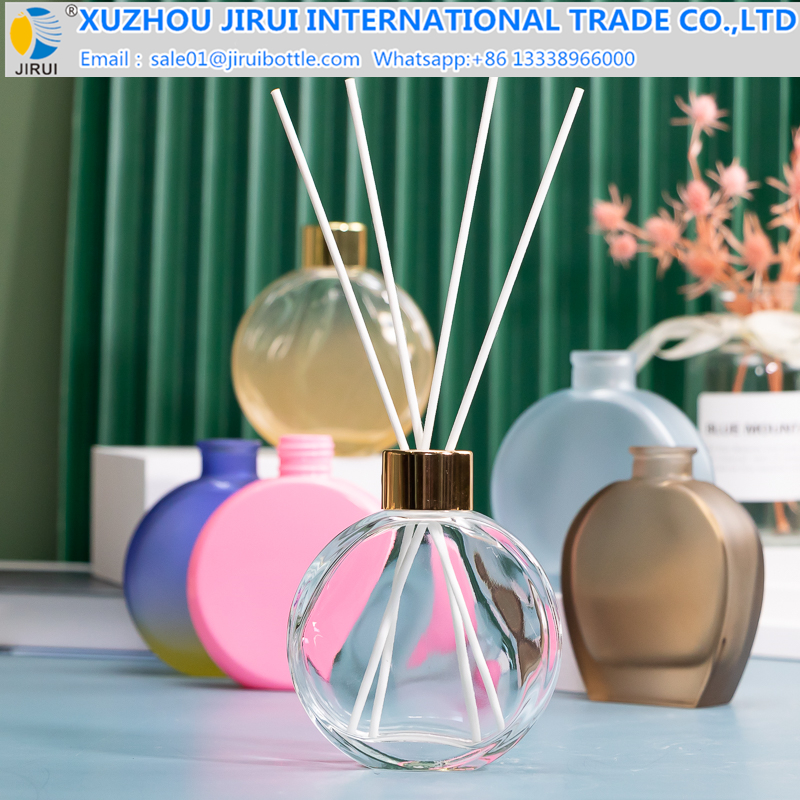 Oblate glass bottle perfume bottle aromatherapy bottle 150ml