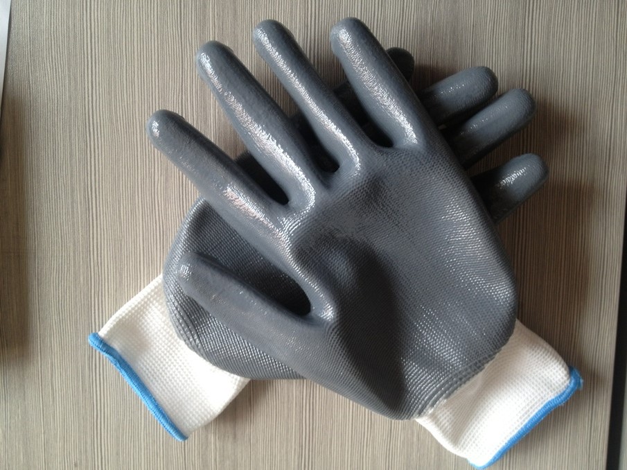 13g white polyester with nitrile coated gloves