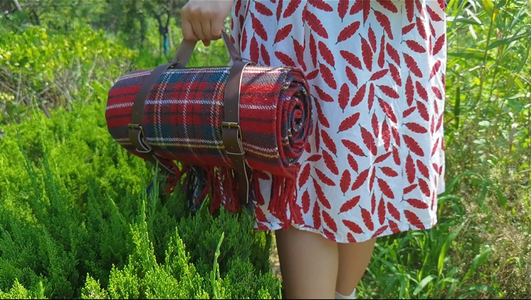 outdoor waterproof picnic blanket