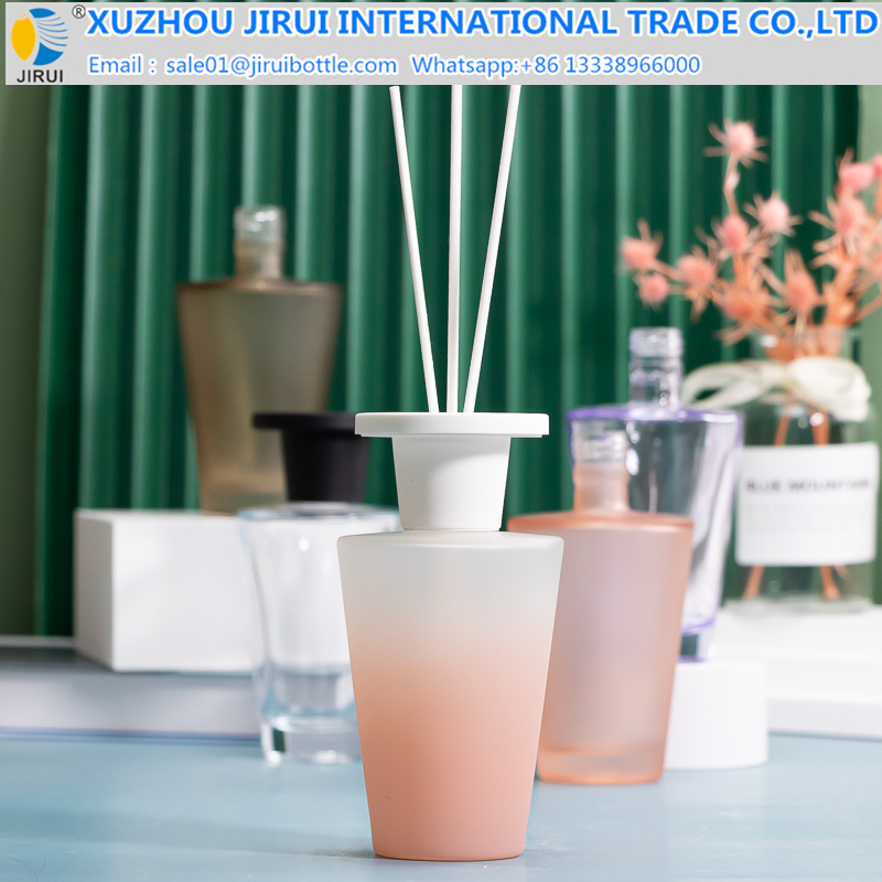 Inverted cone glass bottle vase aromatherapy bottle 150ml