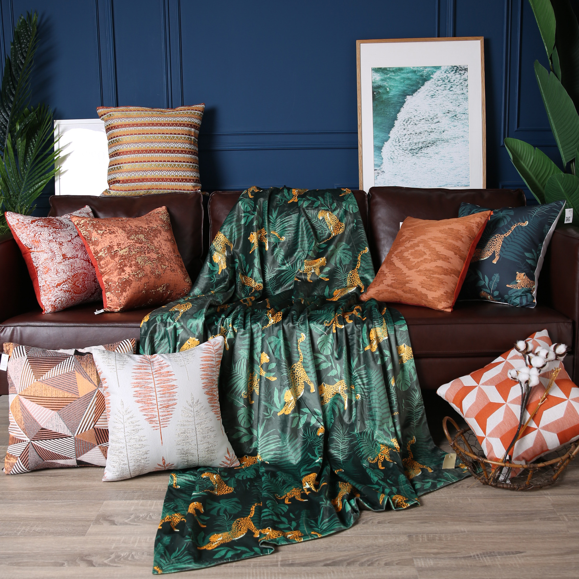 Cusion/Pillow/Tablerunner /blanket for Home Sofa Office Seat Decoration