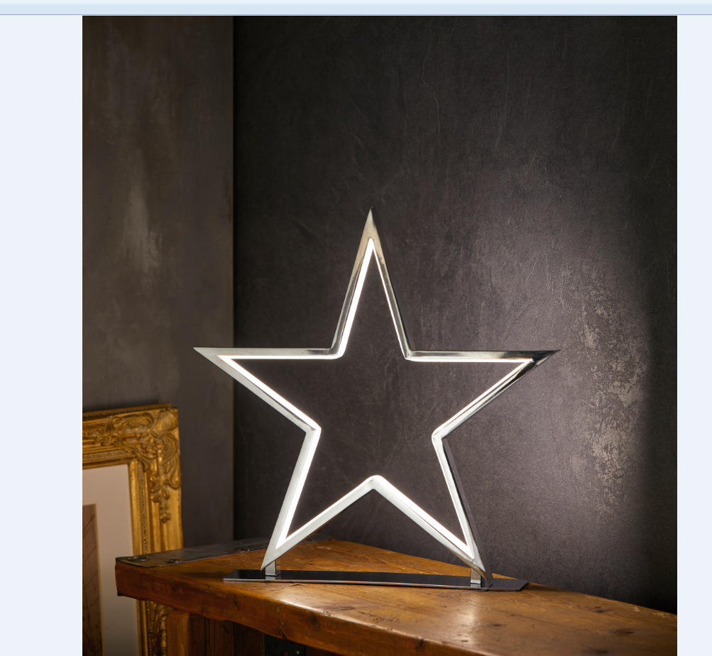 Iron frame pentagram and tree
