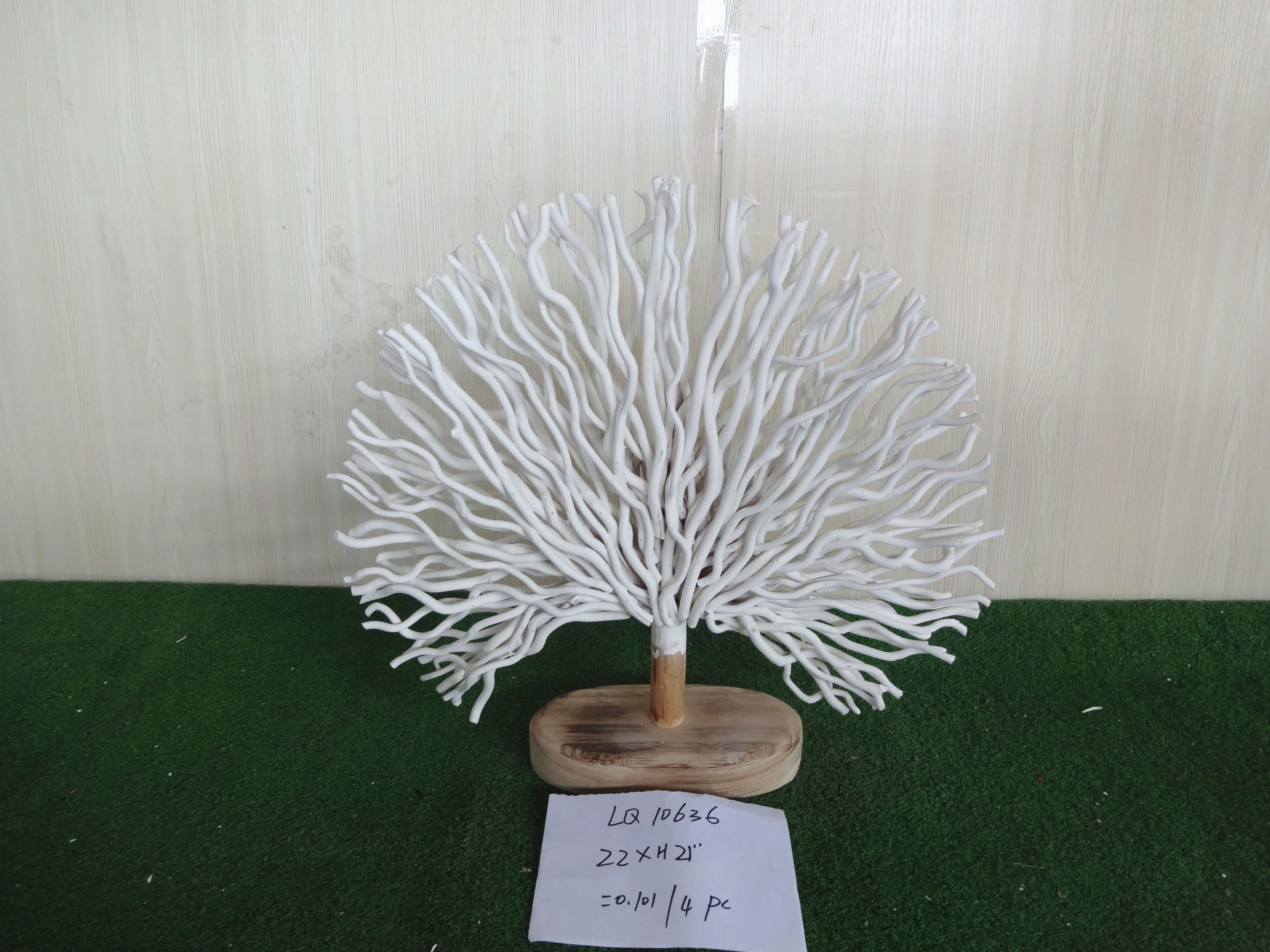 wood standing decoration
