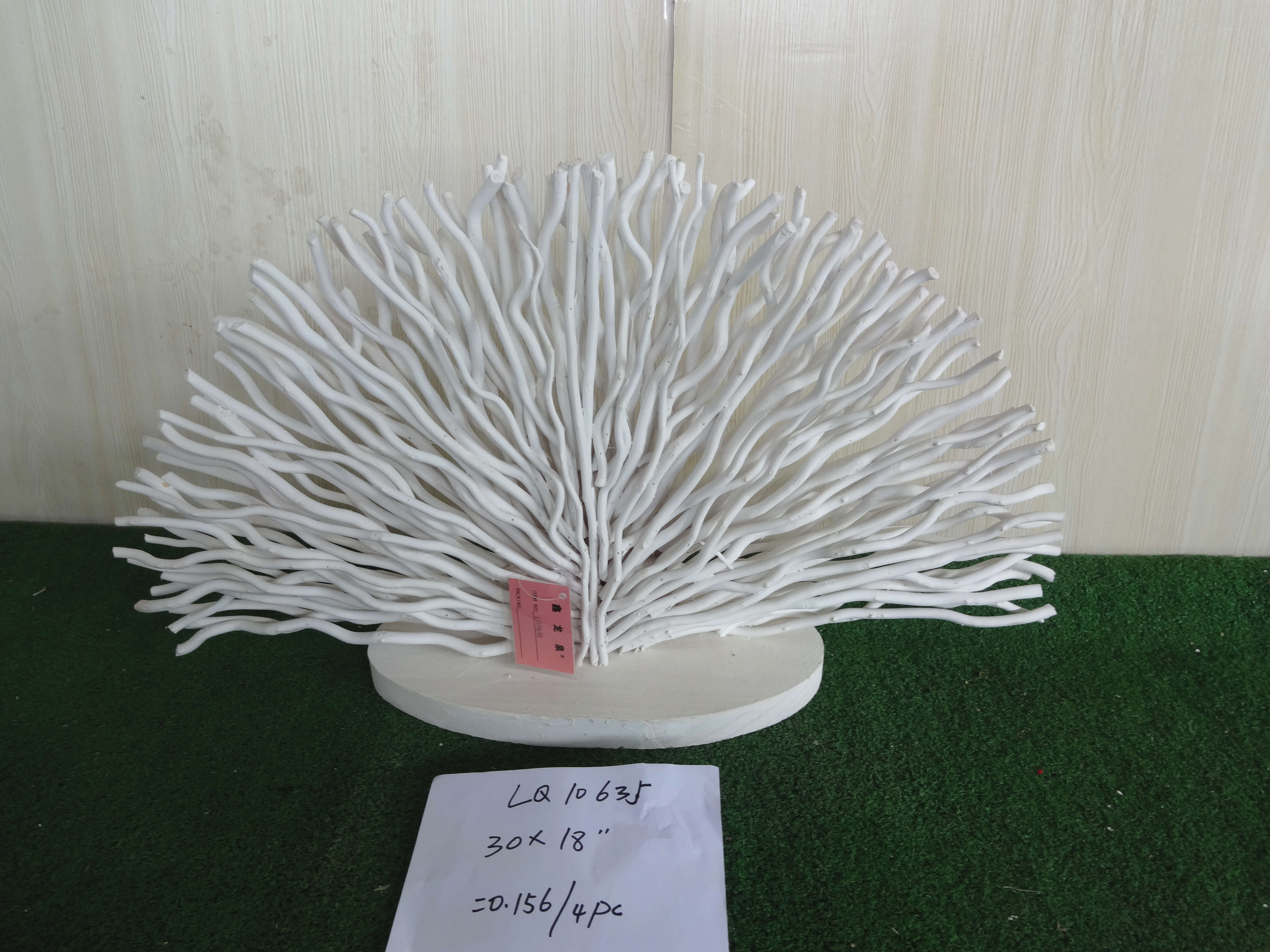 wood standing decoration