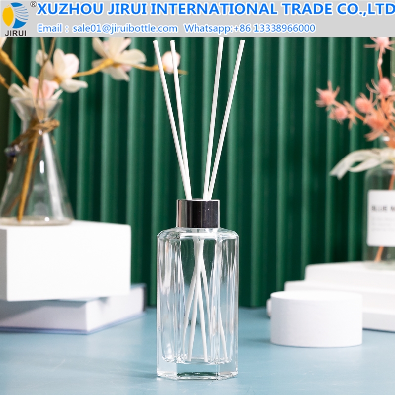 Hexagonal Screw Top Glass Bottle Perfume Bottle Aroma Diffuser Bottle 120ml
