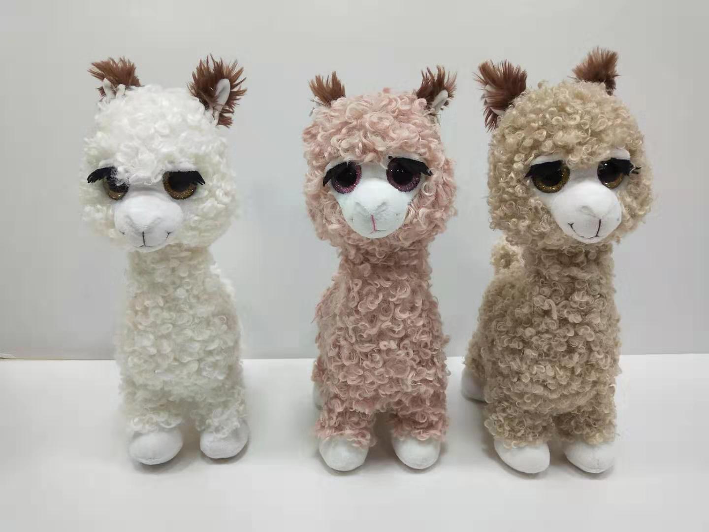 Llama plush toy