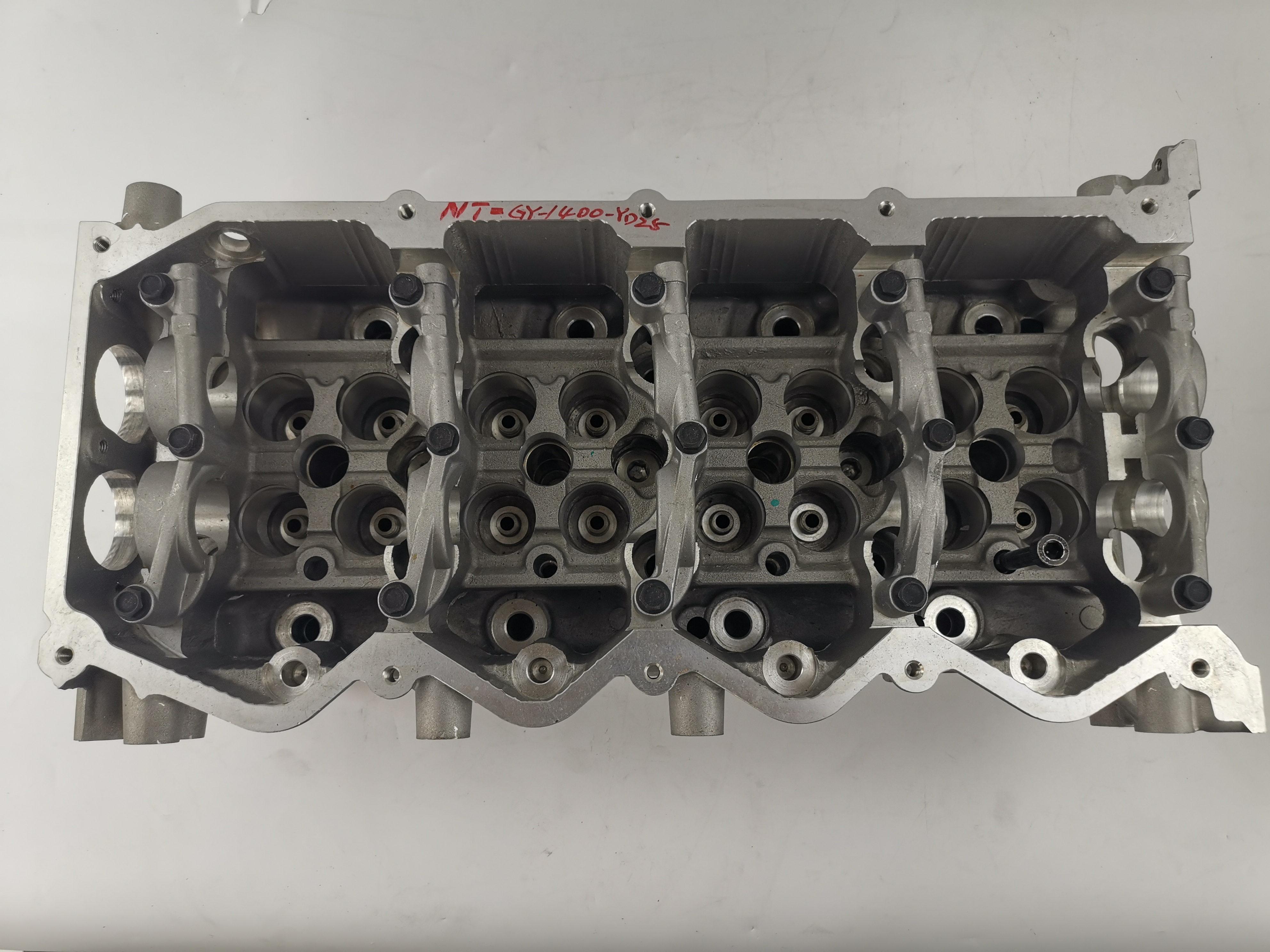 Used for Nissan NAVARA YD25 cylinder head