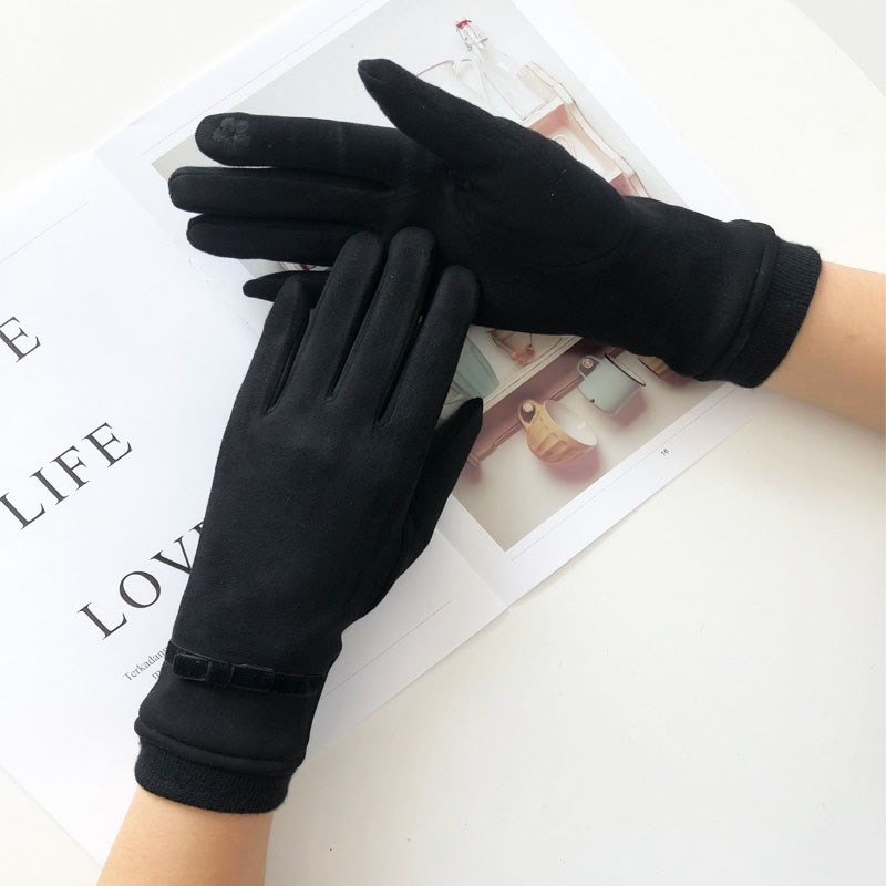 Velvet fabric gloves with button for wholesale