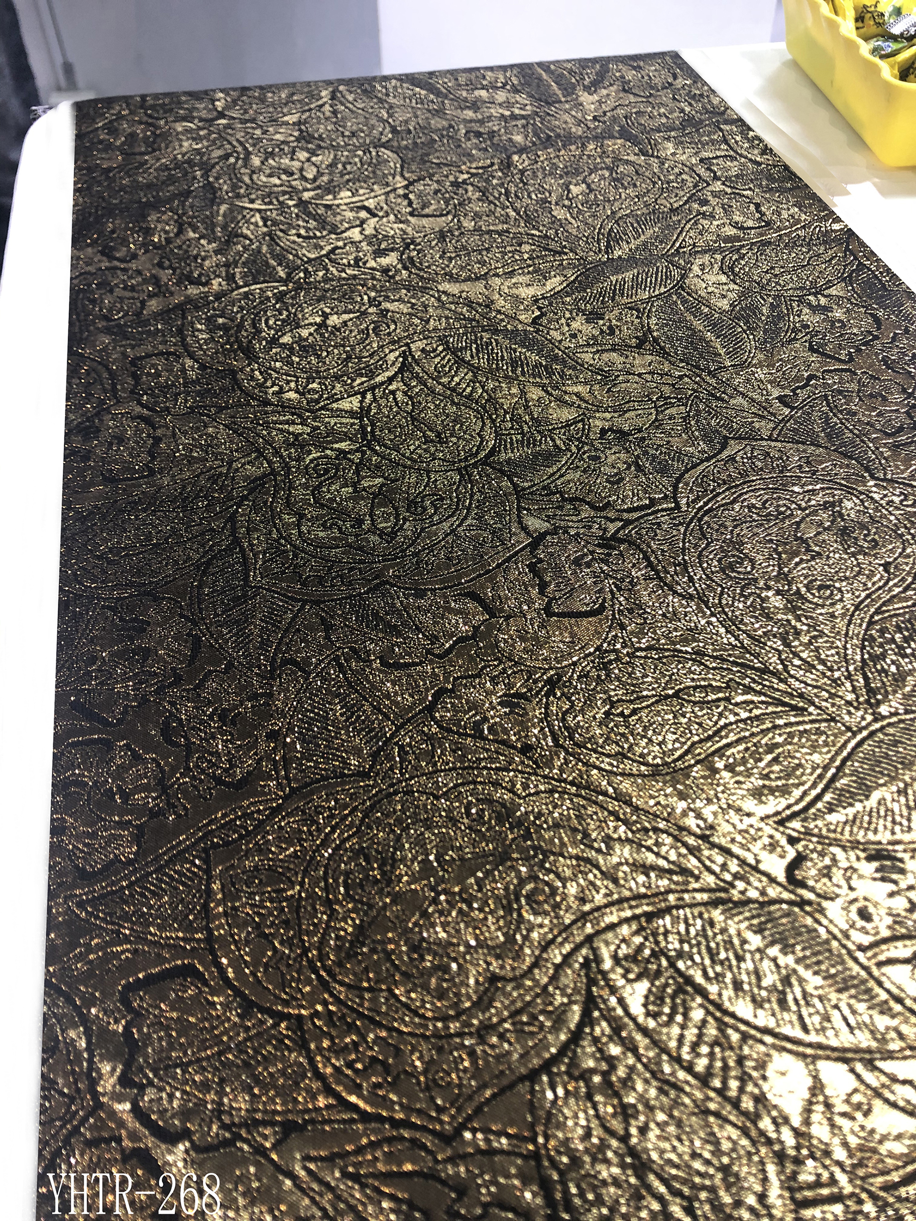 Table runner