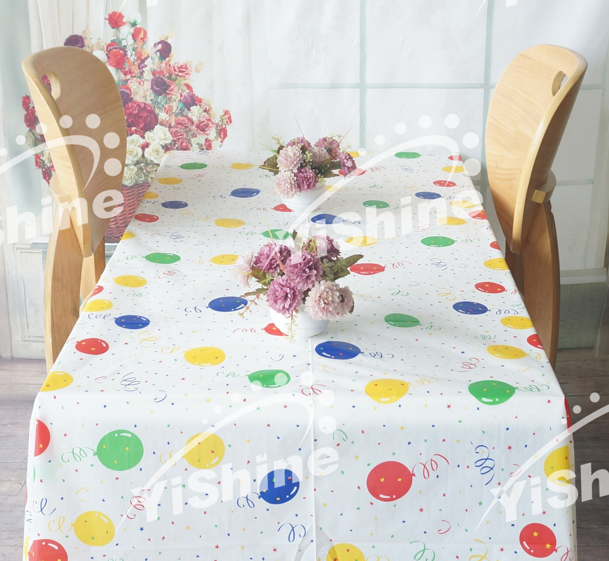 54'' x 108'' Disposable plastic printing tablecloth for Birthday use