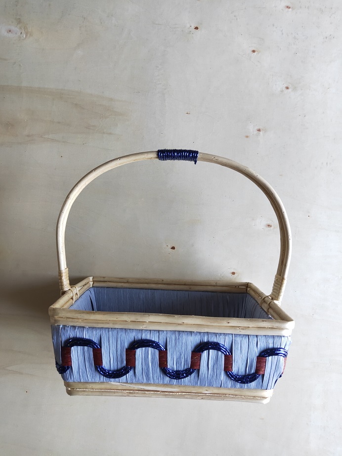 hand-made wicker flowers baskets