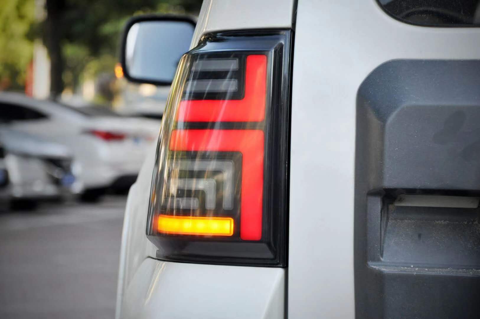 2020 pajero led tail light