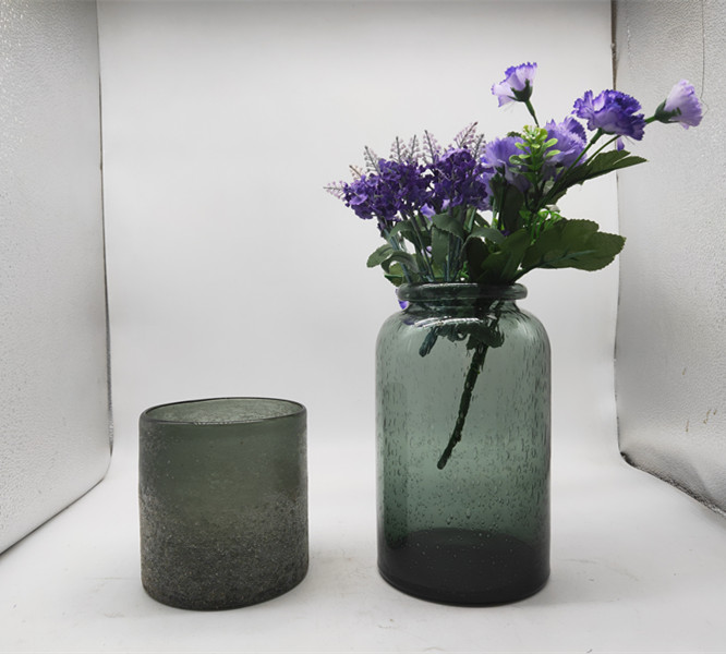 Bubble glass vase