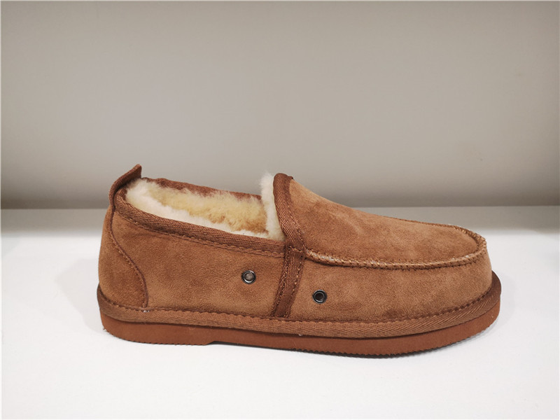 Ladies Moccasin Driving shoes Indoor Outdoor Bootie Slippers Sheepskin Mule/Fake fur Slip on Winter Suede Booties EVA Soft Sole
