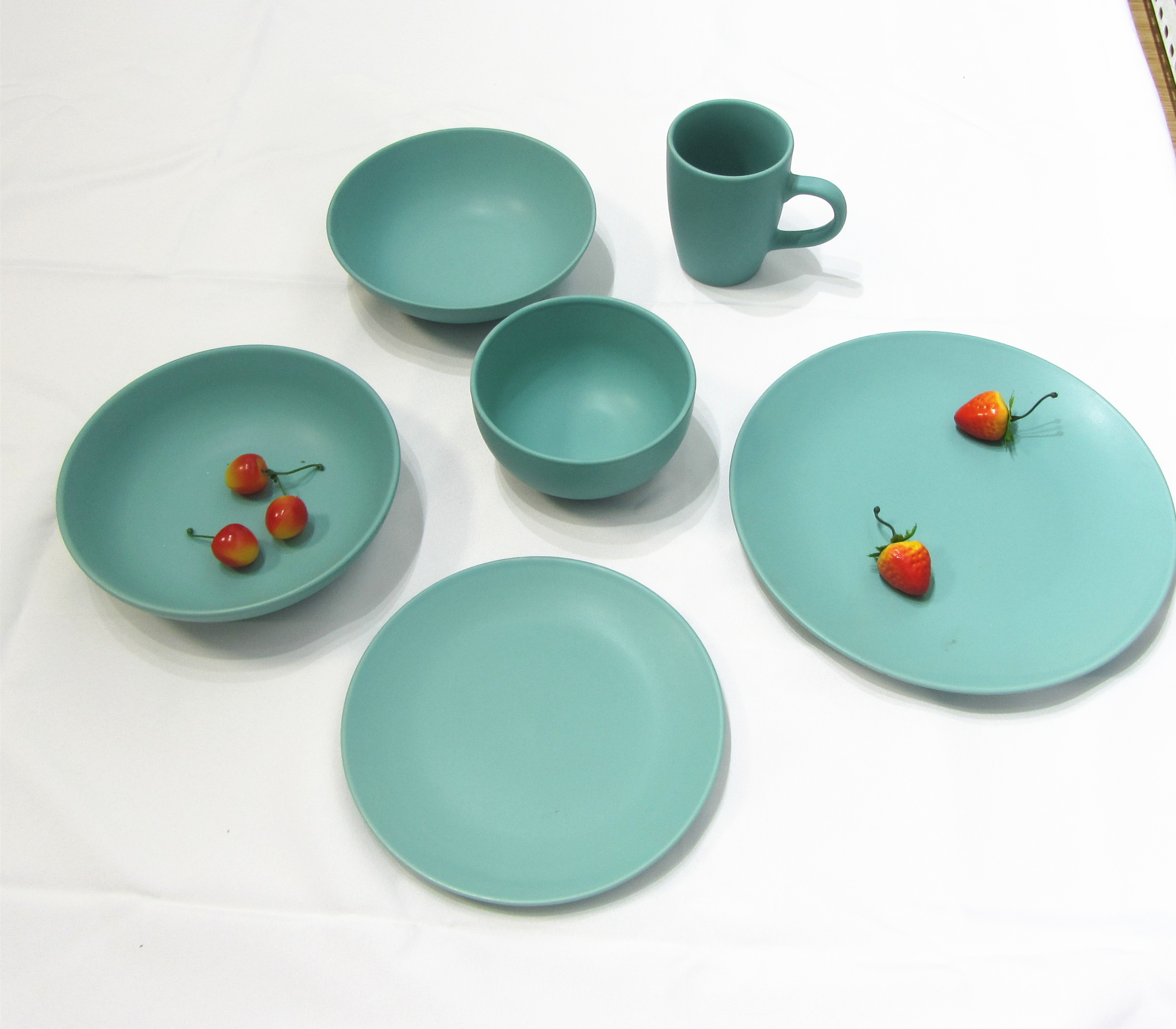 Ceramic matte color glazed dinner set plate bowl and mug set
