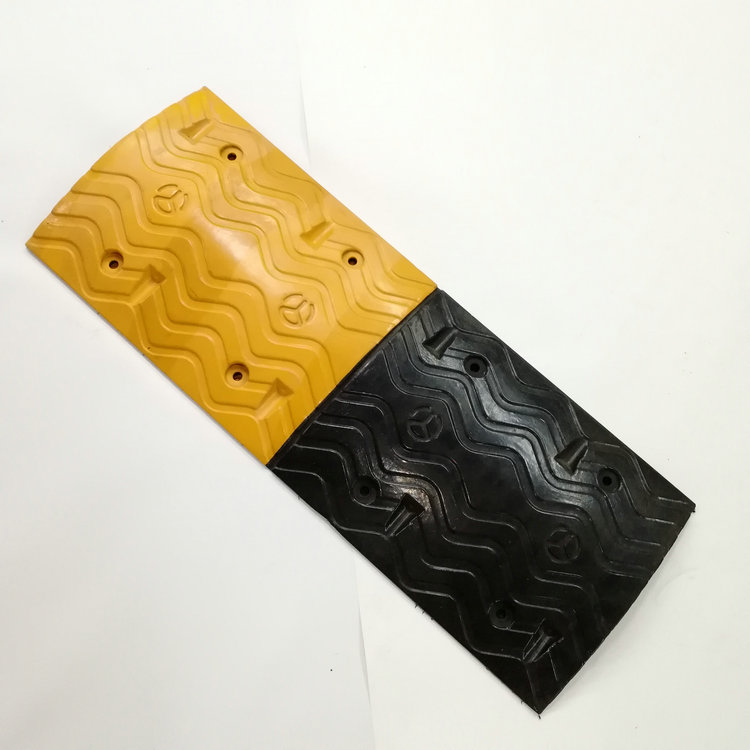 100X38X5CM Rubber Speed Hump