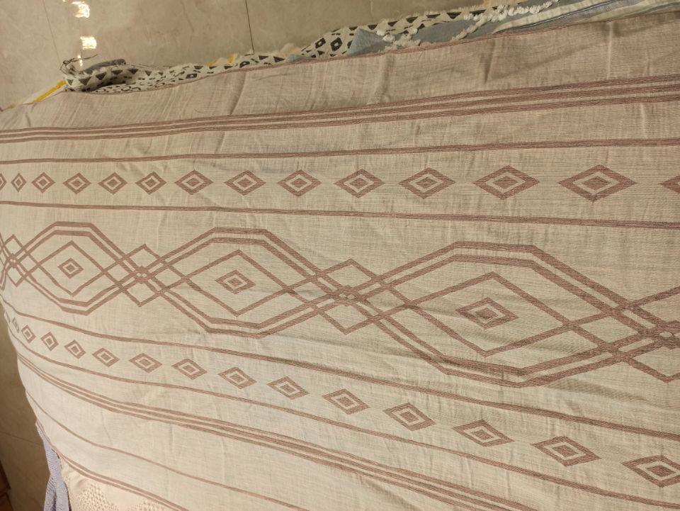 Colour woven camo jacquard
