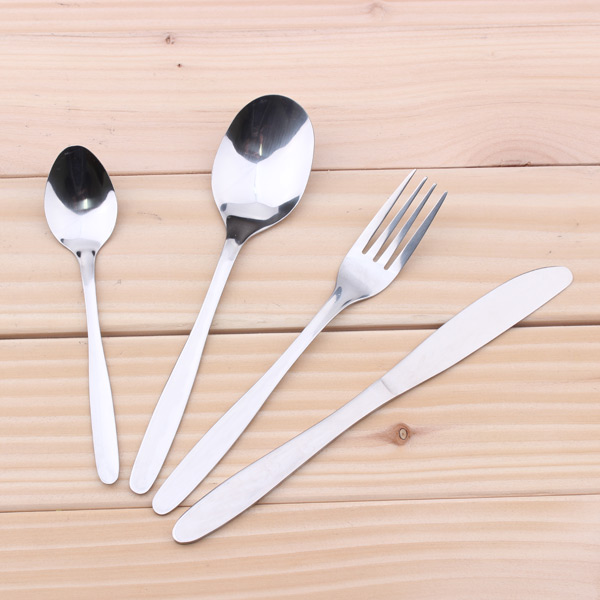Stainless steel cutlery set