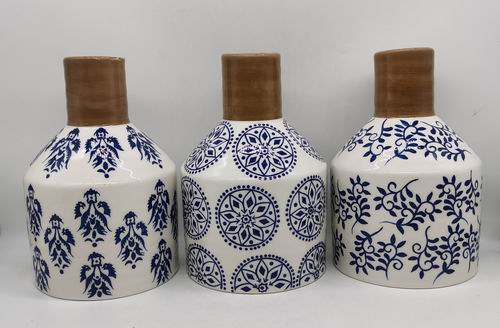 # flower vase, ceramic vase