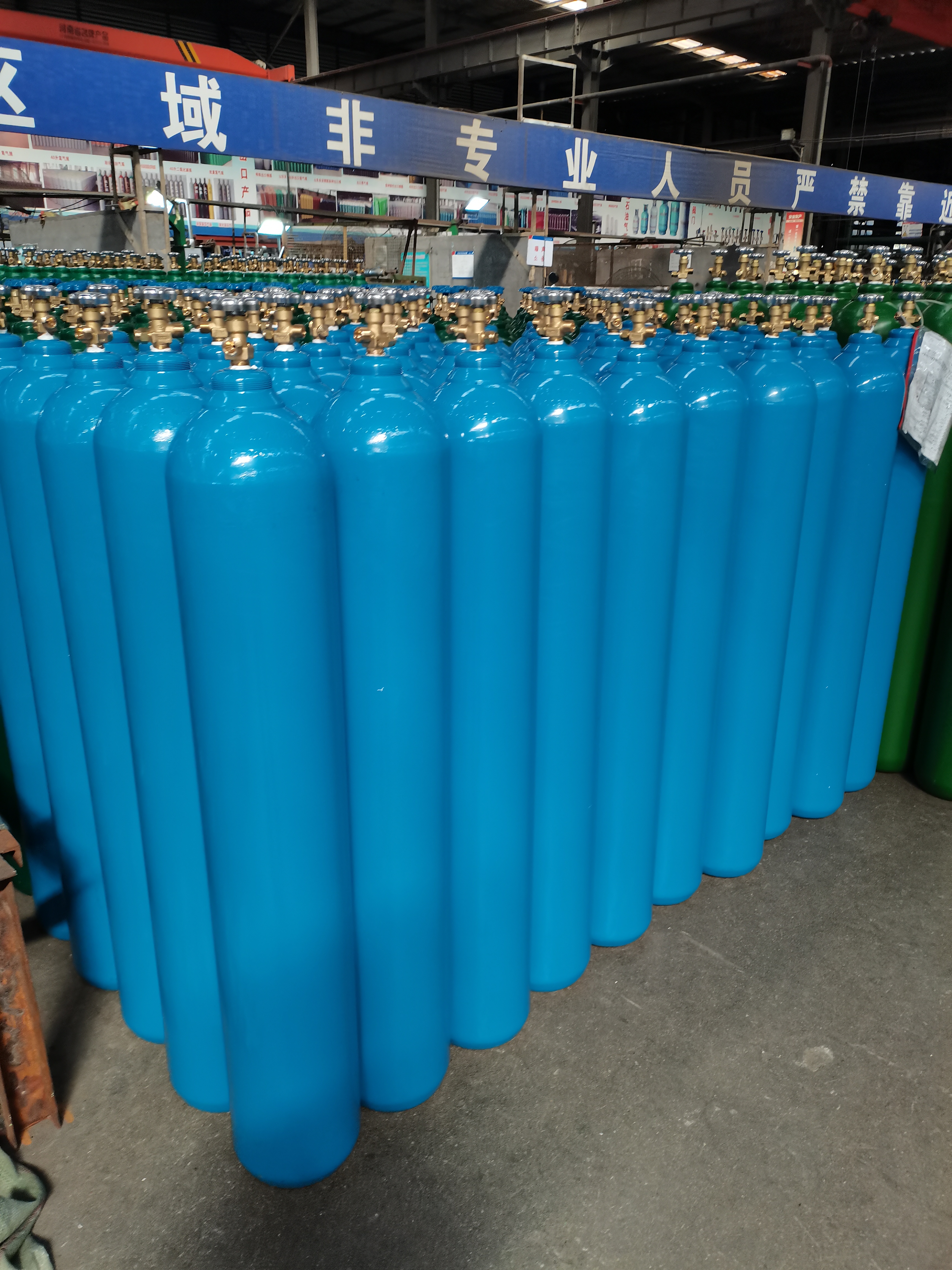 50L150bar 6.0mm Seamless Steel Industrial and Medical Oxygen Gas Cylinder