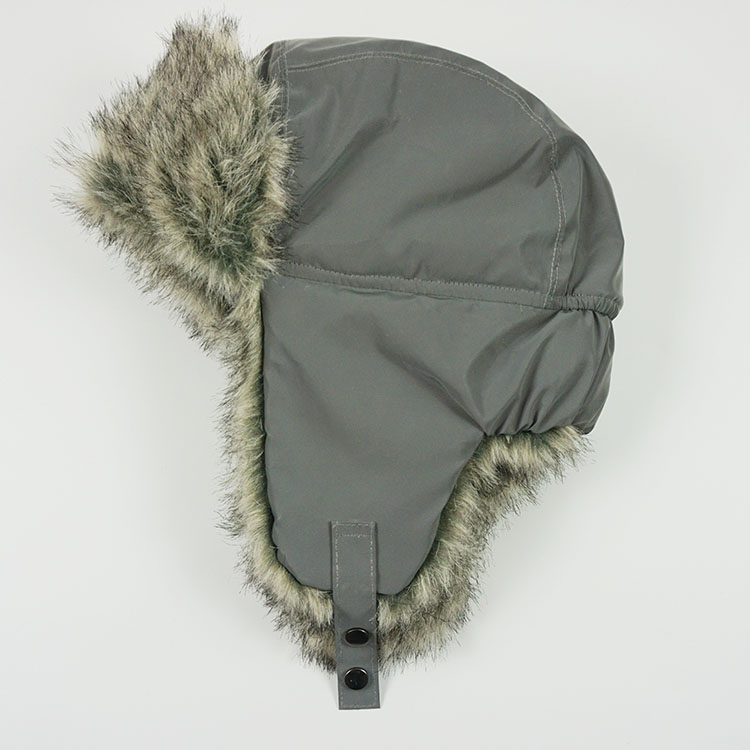 Men's trapper