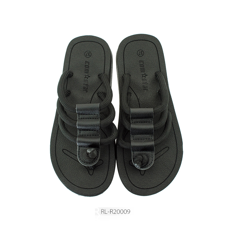Non-slip slippers for beach indoor bathroom
