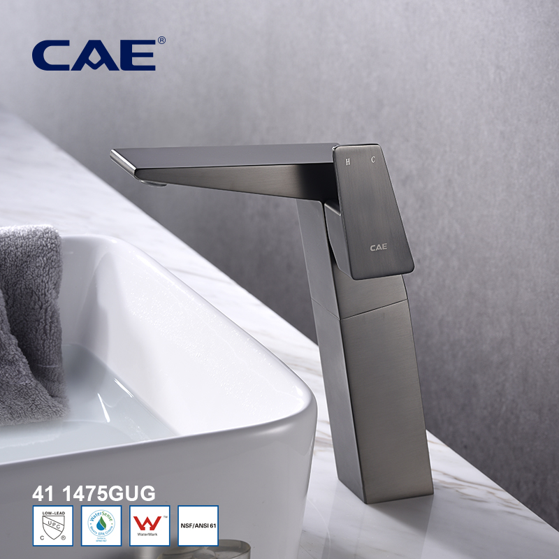 CAE Single-lever tall lavatory faucet WATERMARK