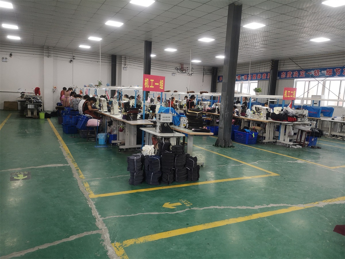 Shenzhen Yian Stai Industrial Co., Ltd. – 牛皮女装靴 3