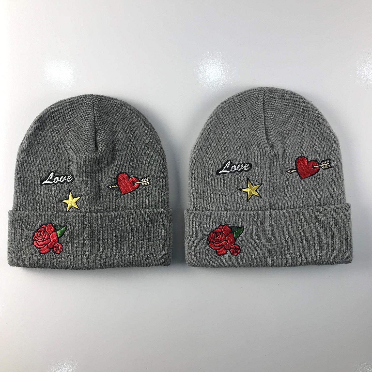 Plane embroidery knitted beanie hat