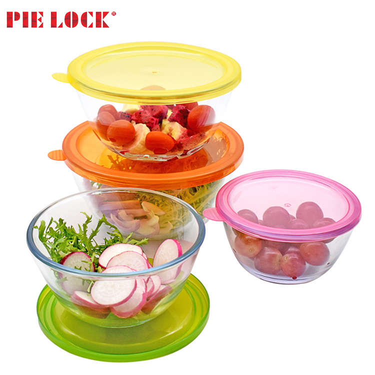 Glass mixing bowl / glass salad bowl with plastic lid