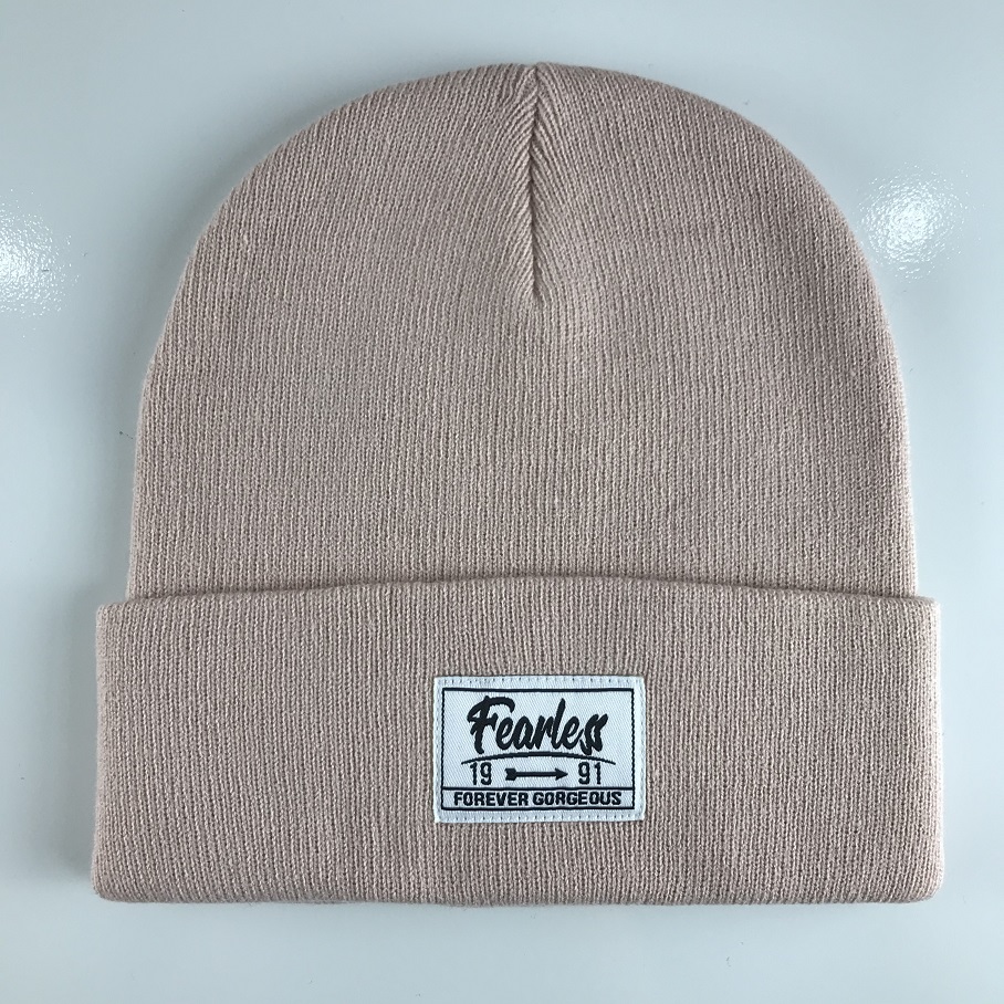 Knitted Beanie with woven label