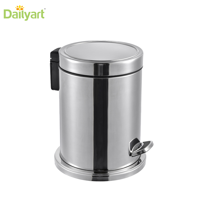 Pedal dust bin