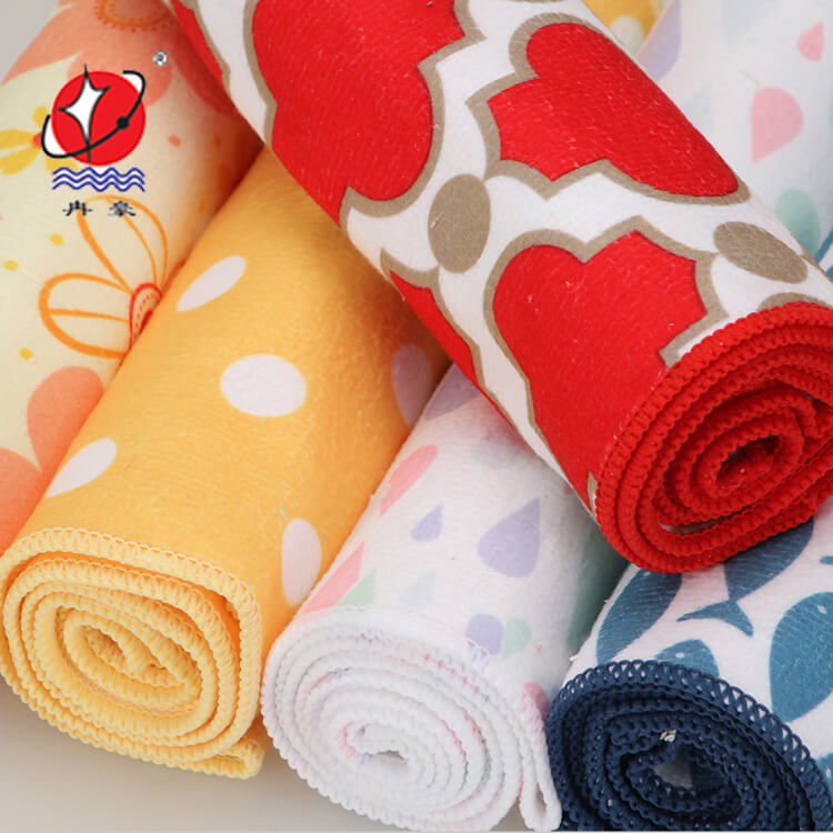 Sports towel