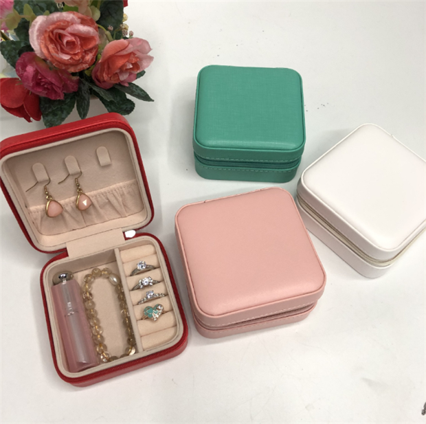 PU Surface Portable Mini Candy Color Jewelry Organizer Box