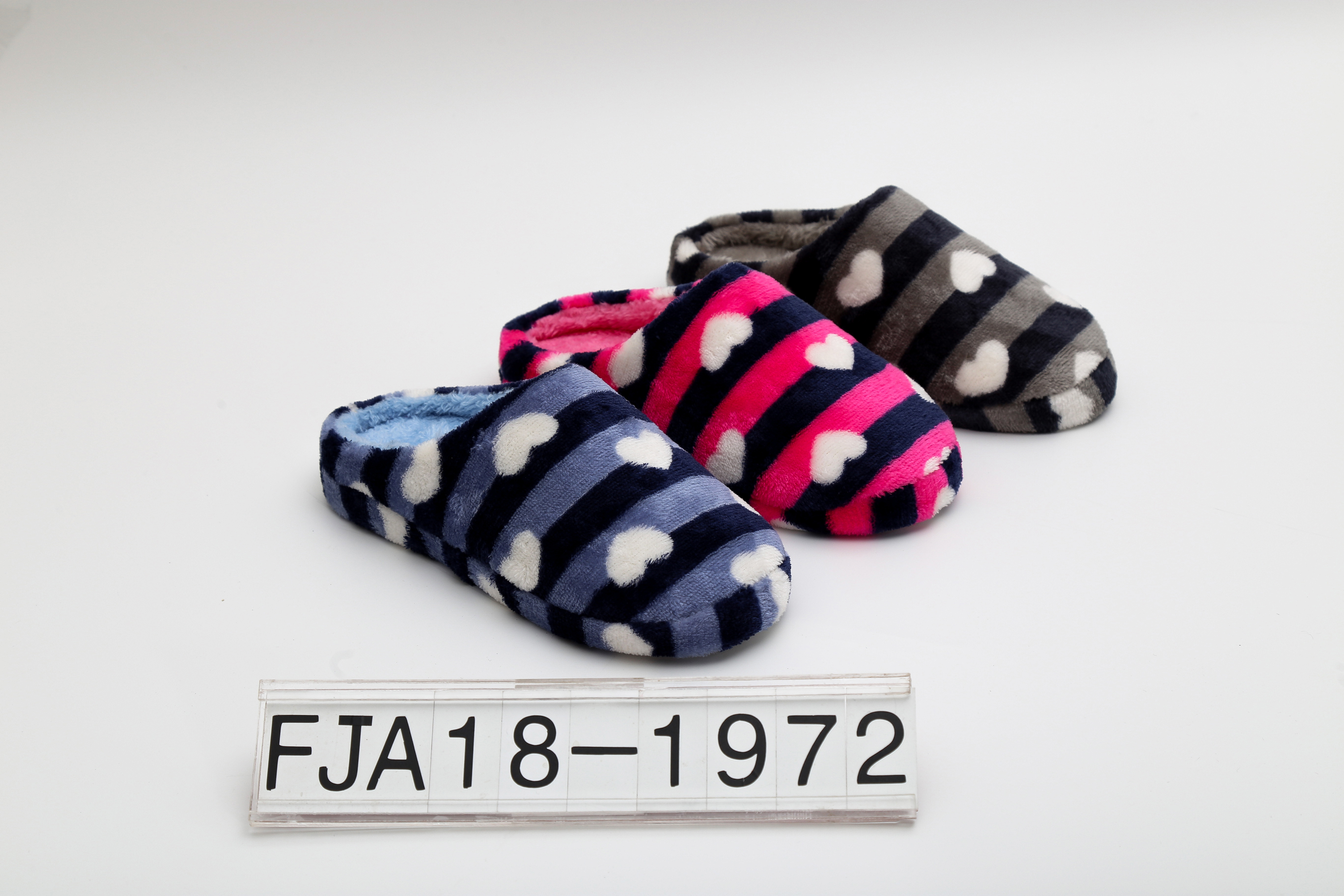 Indoor ladies slippers