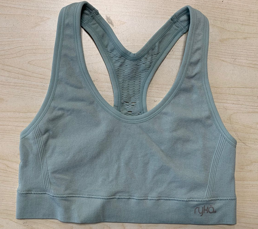 seamless sports bra