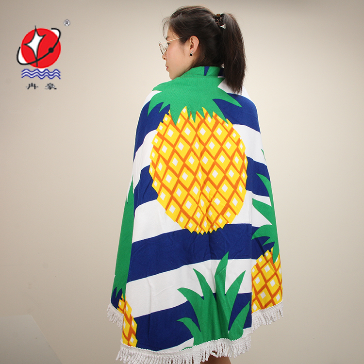 Microfiber round towel