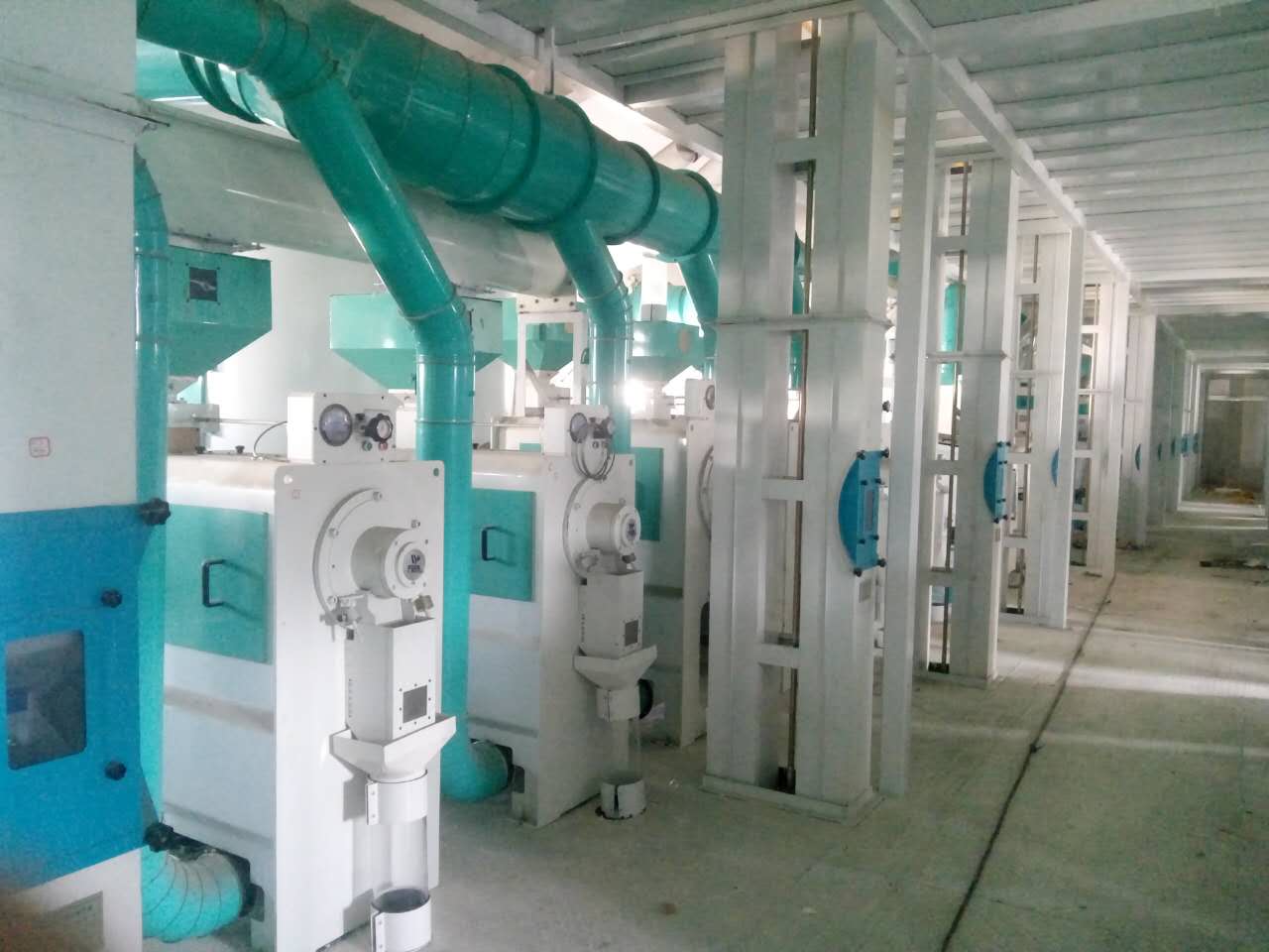 Complete Millet Processing Equipment Millet Peeling and Polishing Machine
