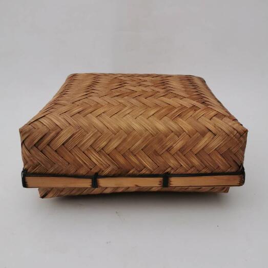 Bamboo storage gift basket with bamboo lid