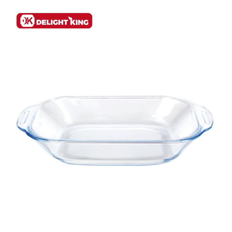 Glass baking dish