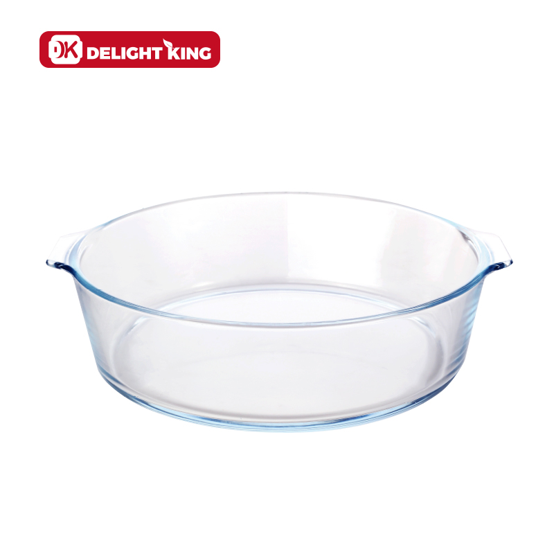 Glass baking dish