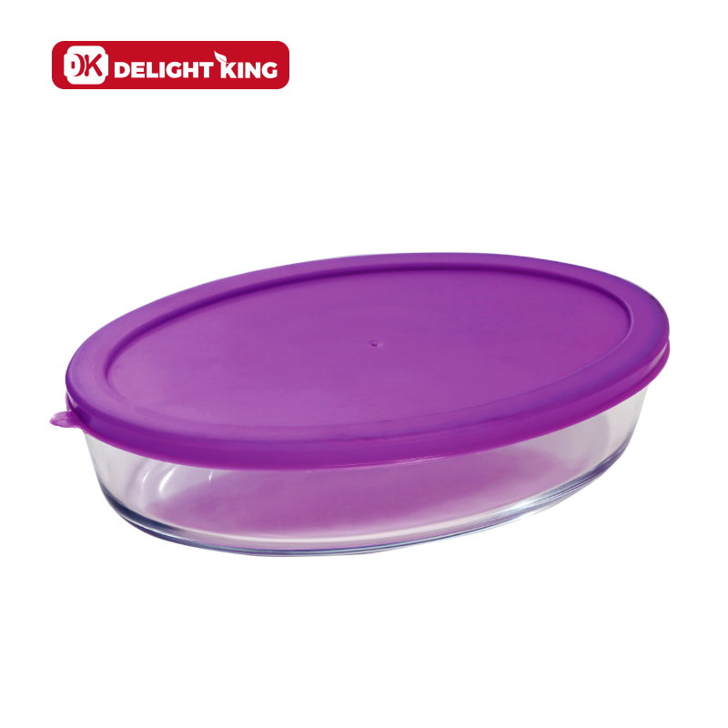 Glass baking dish