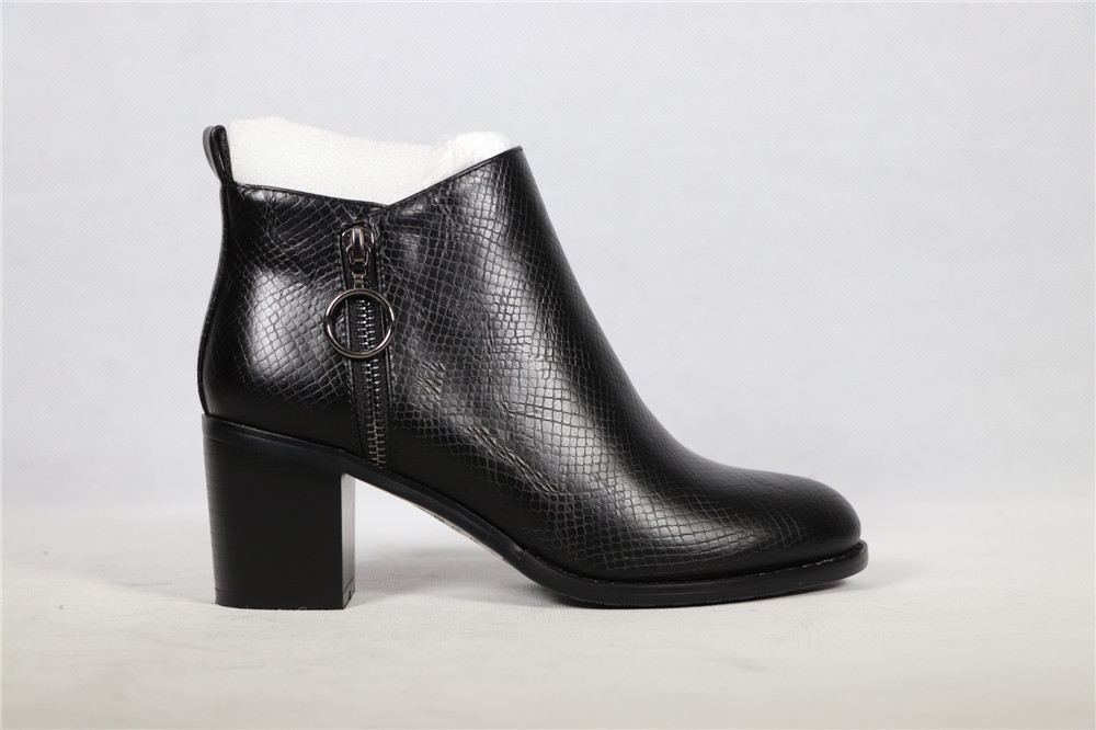 Lady Short Boots
