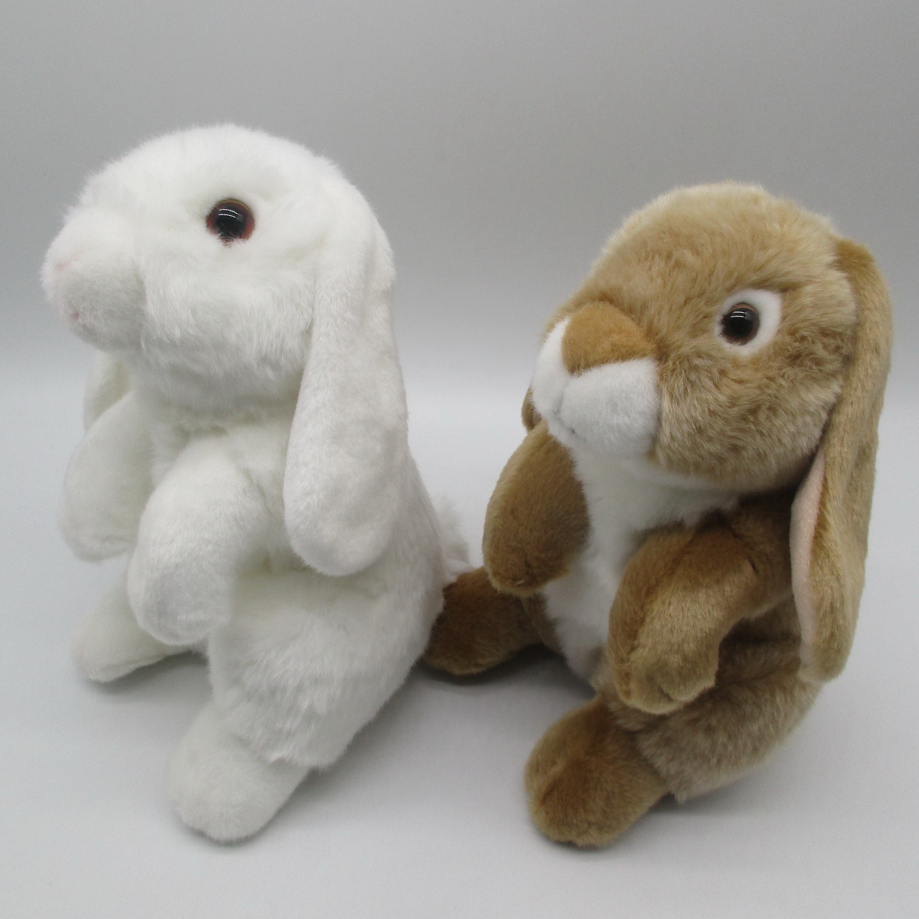 Plush cute rabbit toy